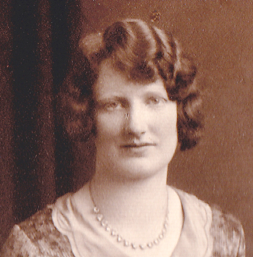 Photo of photos/Ethel (Dolly) McLennan 1905-1975